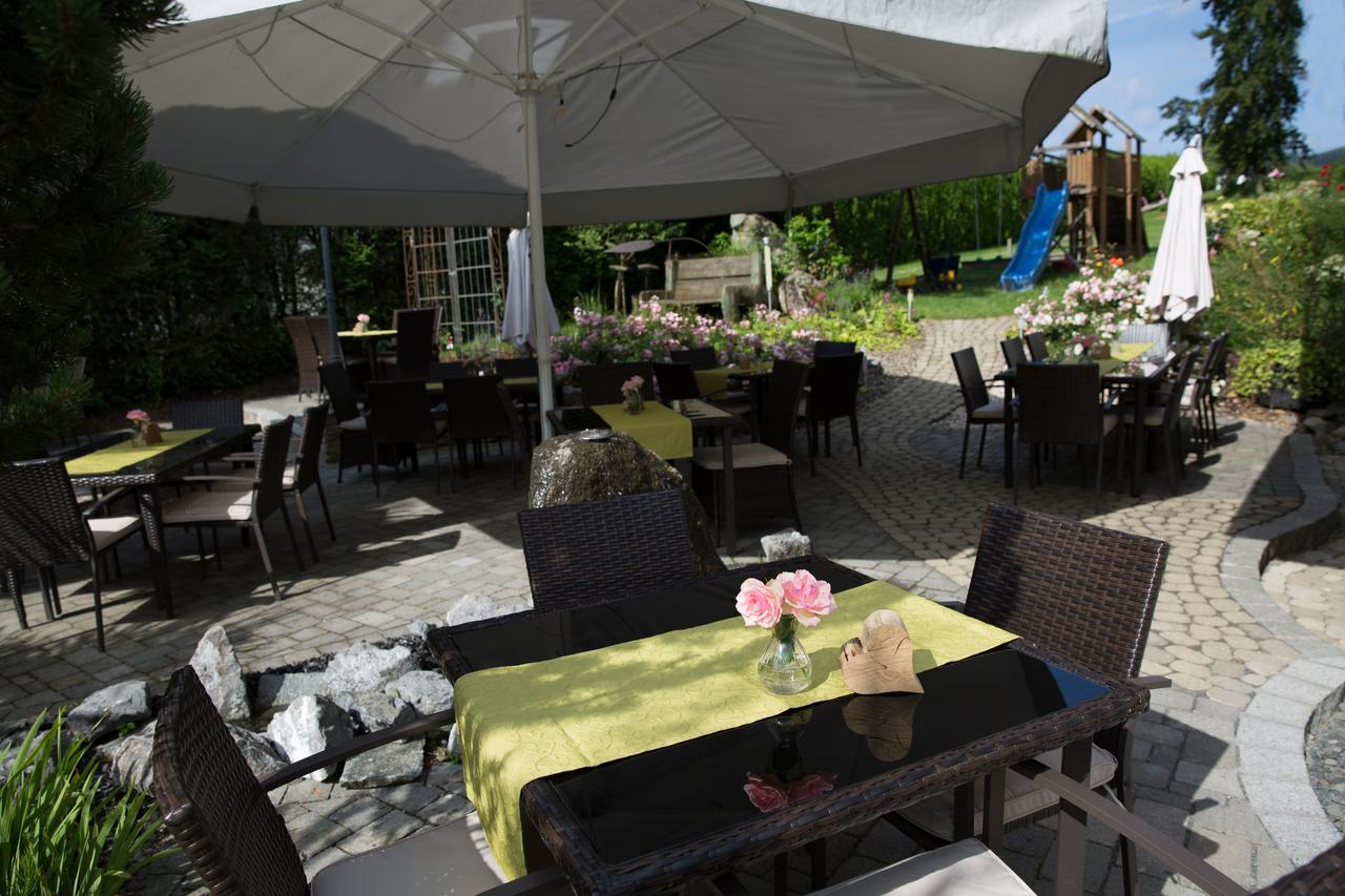 Hotel & Restaurant "Am Obstgarten" Oberteuringen 外观 照片